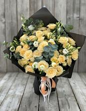 Букет цветов из:  Розы и Лизиантусы в Беляную Гору