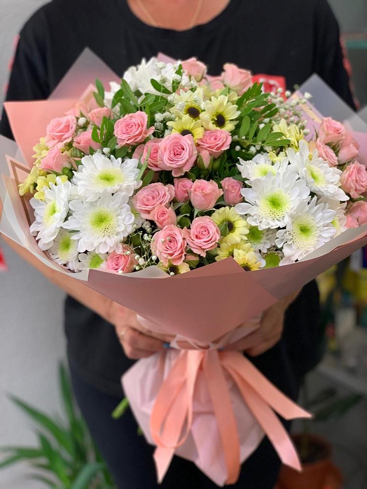 Букет цветов из: Розы и Хризантемы в Беляную Гору