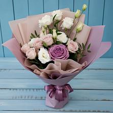 Букет цветов из:  Розы и Лизиантусы в Беляную Гору