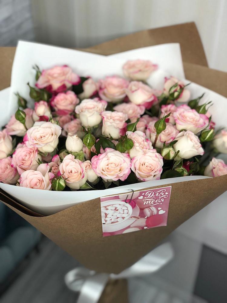 Букет цветов из: Розы в Беляную Гору