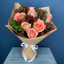 Букет цветов из:  Розы и Альстромерии в Беляную Гору