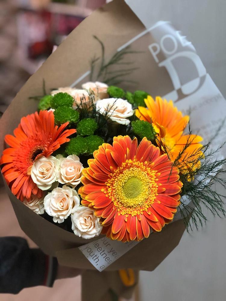 Букет цветов из: Герберы, Хризантемы и Розы в Беляную Гору
